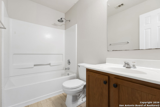 Image 19 of 22 For 1671 Mason King