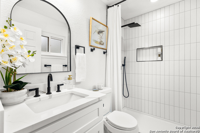 Image 15 of 25 For 5807 Cliffmont