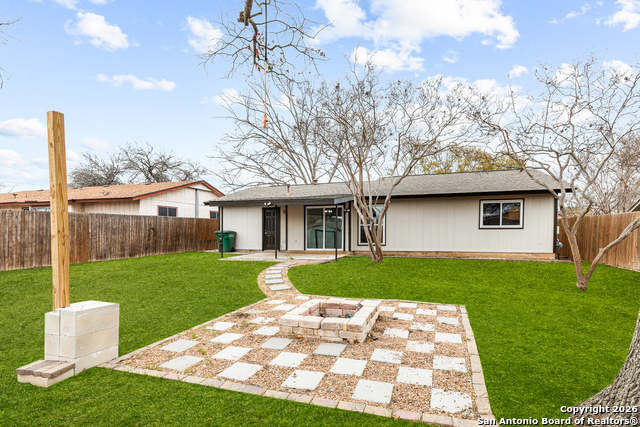 Image 23 of 25 For 5807 Cliffmont