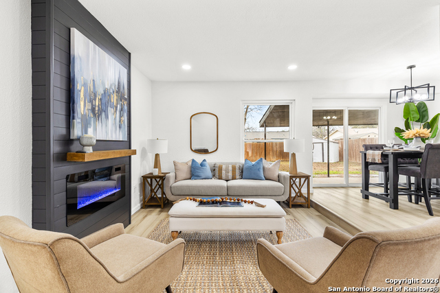 Image 4 of 25 For 5807 Cliffmont