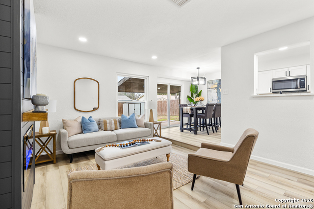 Image 7 of 25 For 5807 Cliffmont