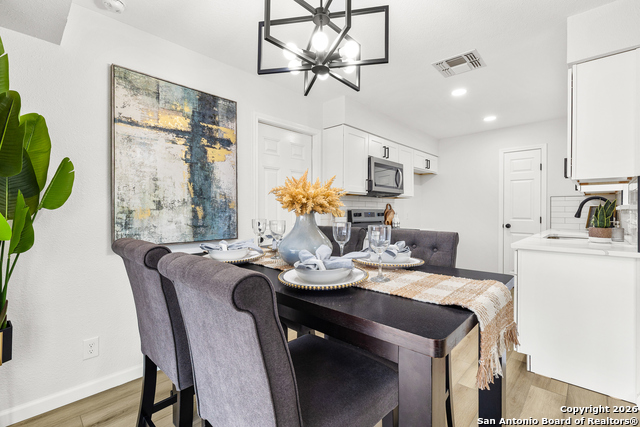 Image 8 of 25 For 5807 Cliffmont