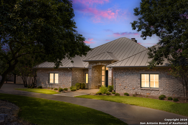 Listing photo id 11 for 510 Winged Foot