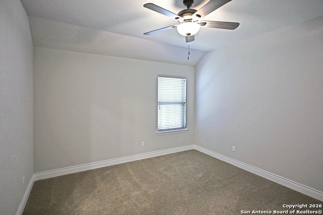 Image 20 of 34 For 588 Vale  