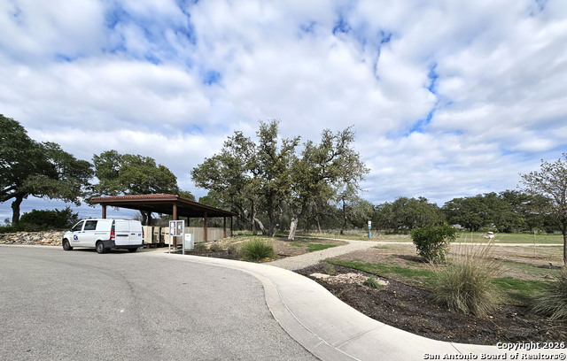 Image 32 of 34 For 588 Vale  