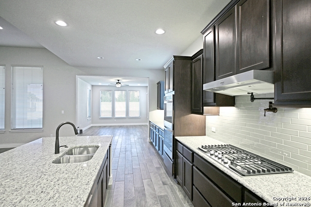 Image 6 of 34 For 588 Vale  