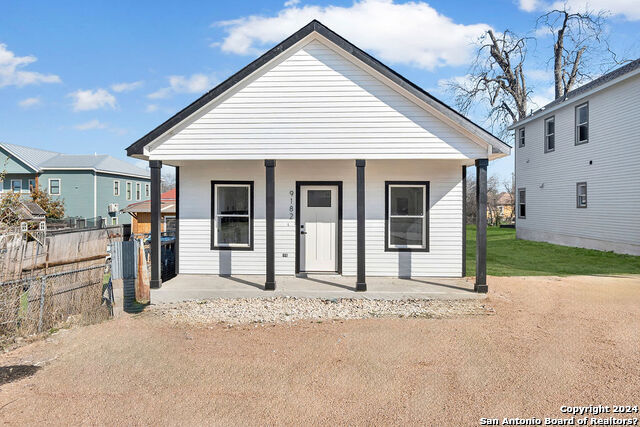 Image 6 of 13 For 918 Dawson St