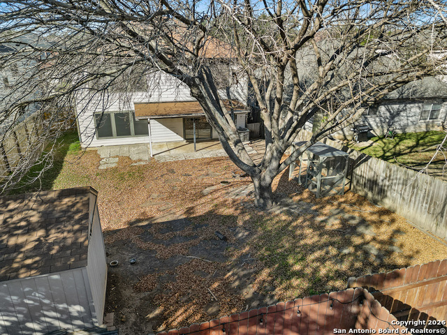 Image 27 of 36 For 422 Benetton Drive