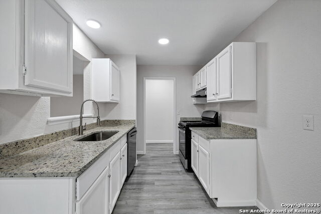 Image 11 of 35 For 5915 Lake Champlain