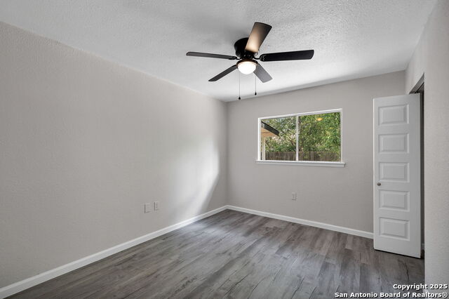 Image 15 of 35 For 5915 Lake Champlain