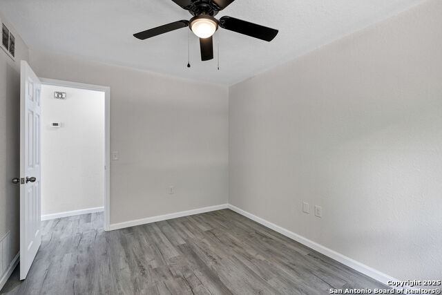 Image 20 of 35 For 5915 Lake Champlain