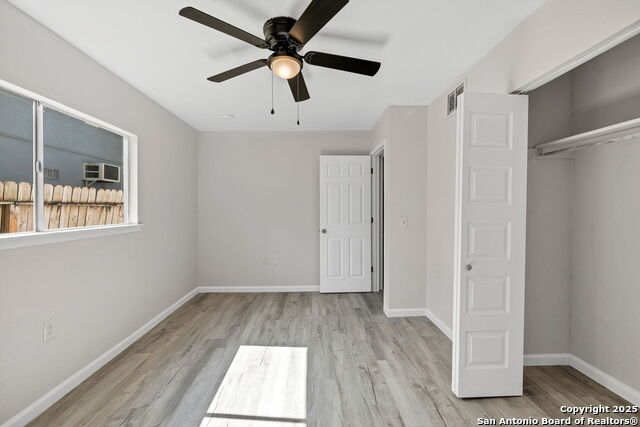 Image 23 of 35 For 5915 Lake Champlain