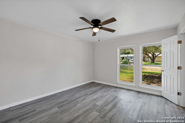 Image 24 of 35 For 5915 Lake Champlain