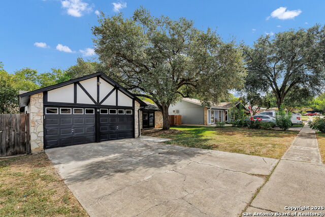 Image 3 of 35 For 5915 Lake Champlain