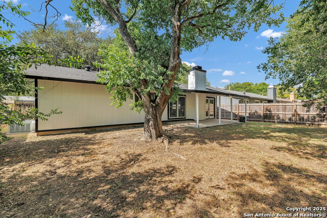 Image 34 of 35 For 5915 Lake Champlain