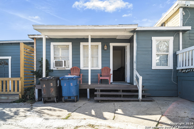 Image 10 of 31 For 1110 Ashby Pl W