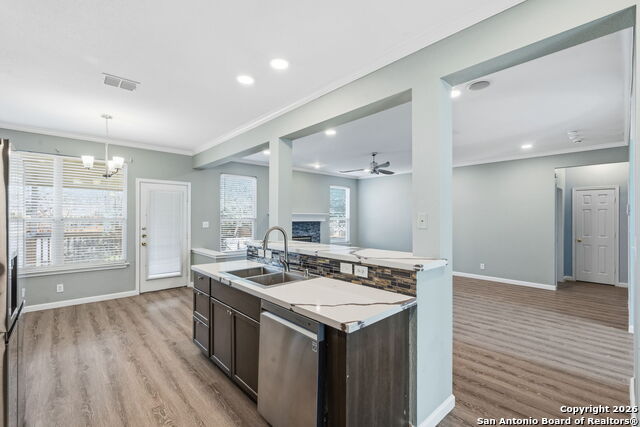 Image 9 of 28 For 3214 Fontenay