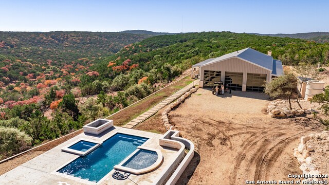 Image 12 of 52 For 225 Arrowhead Lane