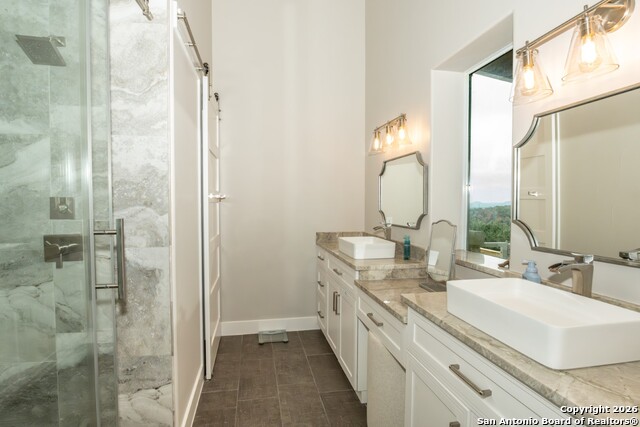 Image 19 of 52 For 225 Arrowhead Lane