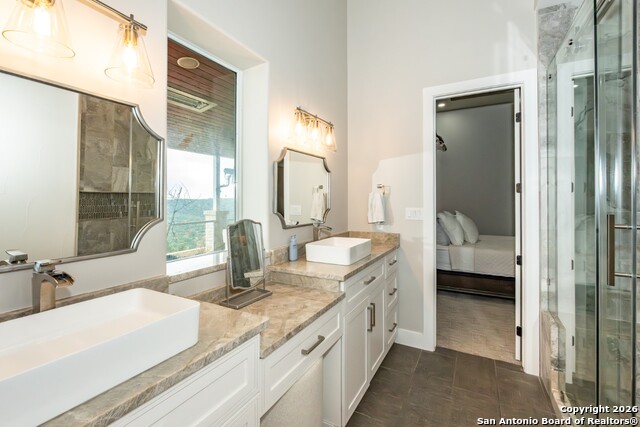 Image 20 of 52 For 225 Arrowhead Lane