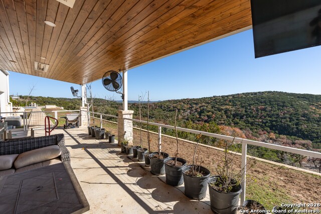 Image 36 of 52 For 225 Arrowhead Lane