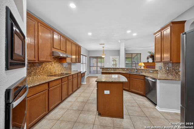 Image 10 of 33 For 9522 Tascate Drive