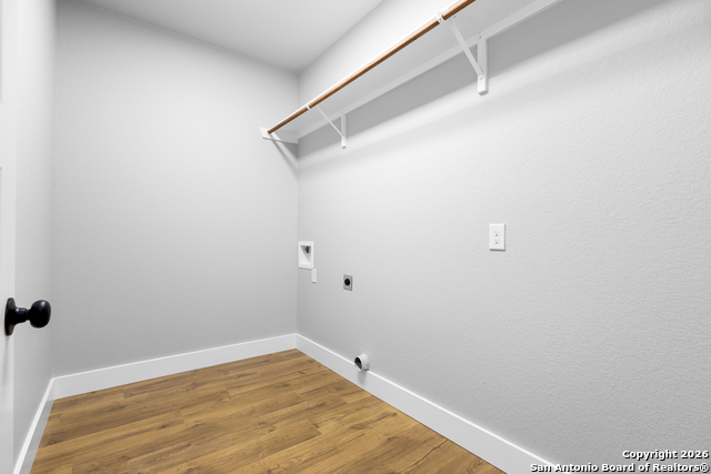 Image 30 of 37 For 181 Deerwood Circle