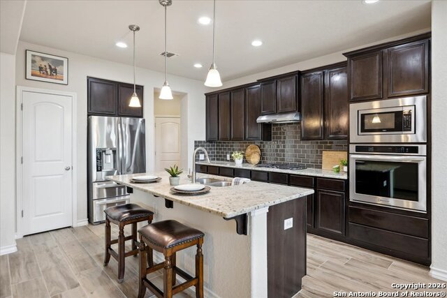 Image 21 of 50 For 25619 Poerner