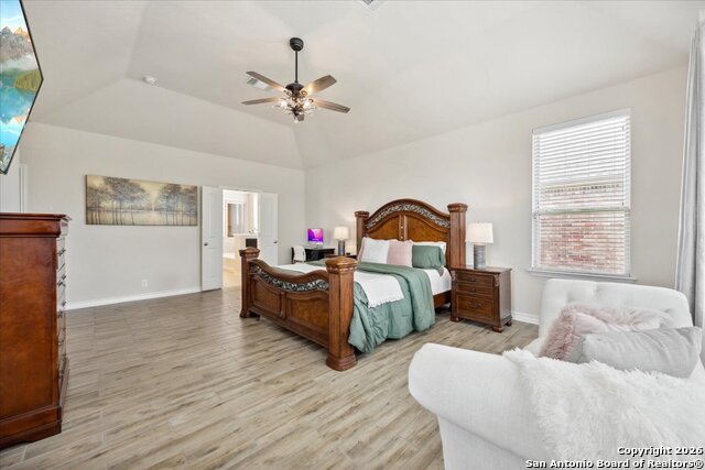 Image 26 of 50 For 25619 Poerner