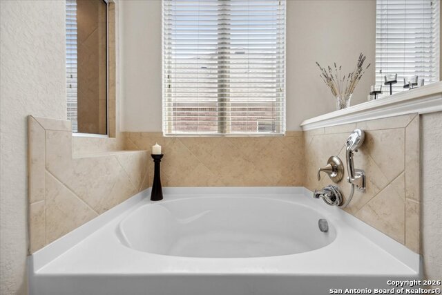 Image 29 of 50 For 25619 Poerner