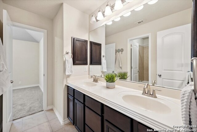 Image 39 of 50 For 25619 Poerner