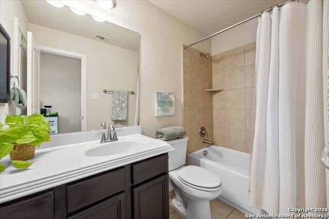 Image 42 of 50 For 25619 Poerner