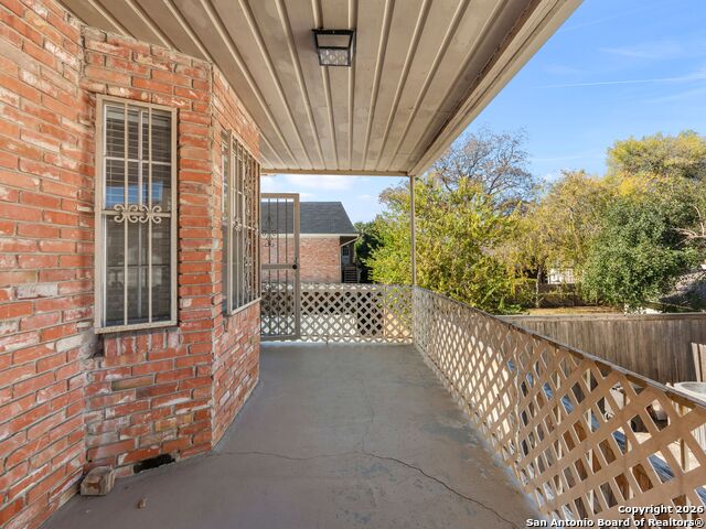 Image 32 of 32 For 8033 New Braunfels N # 106