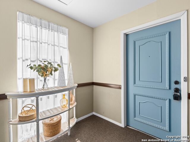 Image 5 of 32 For 8033 New Braunfels N # 106