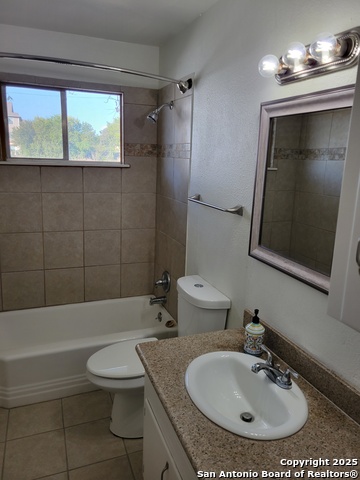 Image 10 of 16 For 1707 Farwell