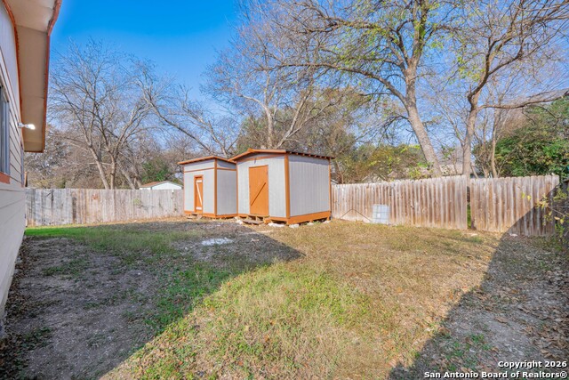 Image 27 of 31 For 5207 Overpool St