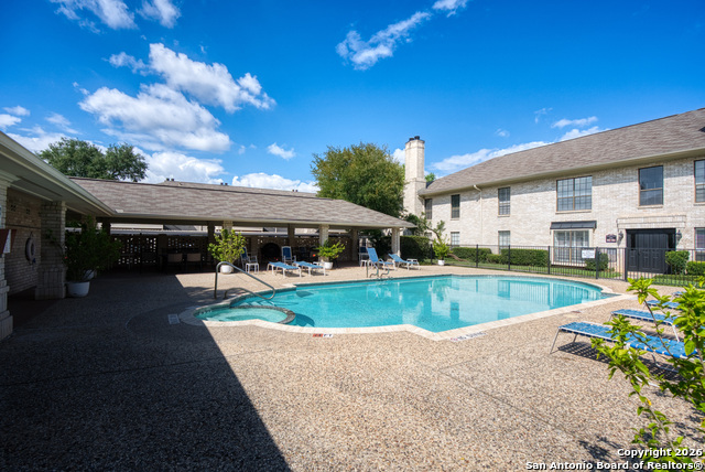 Image 18 of 21 For 2611 Eisenhauer