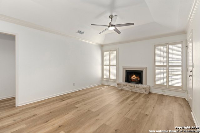 Image 3 of 21 For 2611 Eisenhauer