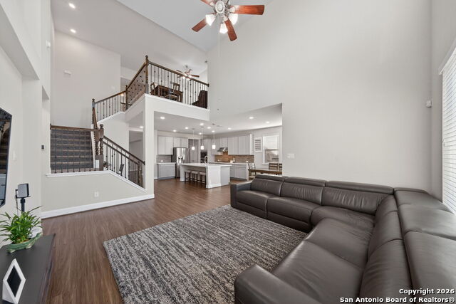 Image 11 of 41 For 2330 Olive  