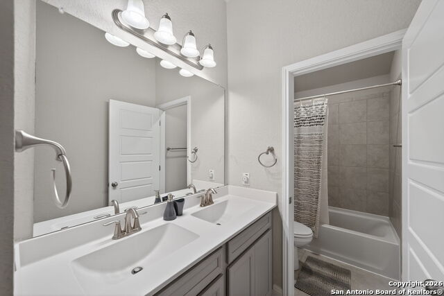 Image 29 of 41 For 2330 Olive  