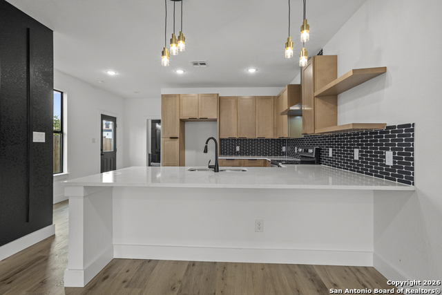 Image 34 of 57 For 125 Dashiell