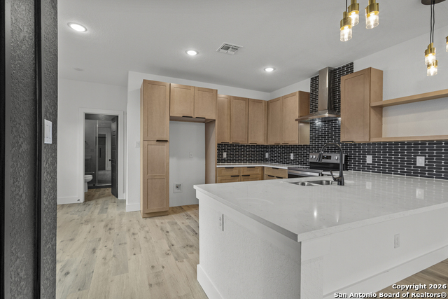 Image 35 of 57 For 125 Dashiell