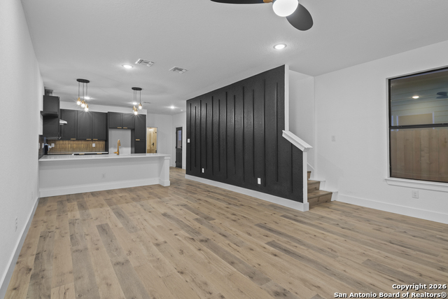 Image 5 of 57 For 125 Dashiell