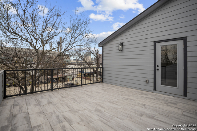 Image 54 of 57 For 125 Dashiell