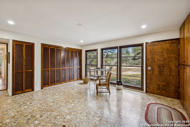 Image 22 of 40 For 299 Live Oak Trail