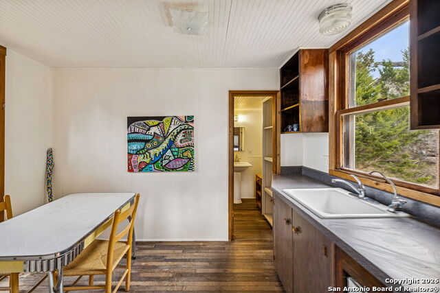 Image 29 of 40 For 299 Live Oak Trail