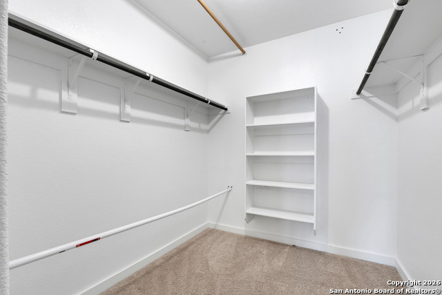 Listing photo id 17 for 17232 Borromeo Avenue