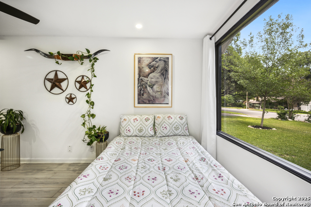 Image 39 of 49 For 423 College Blvd.