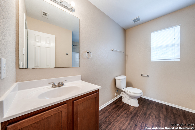 Image 22 of 39 For 12226 Mountain Pine