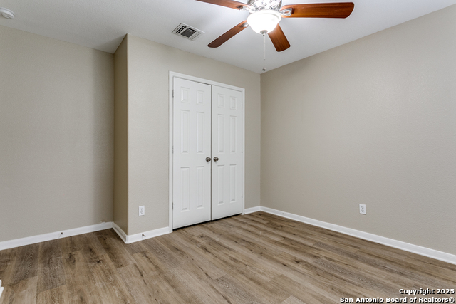 Image 21 of 36 For 5735 Cardinal Falls